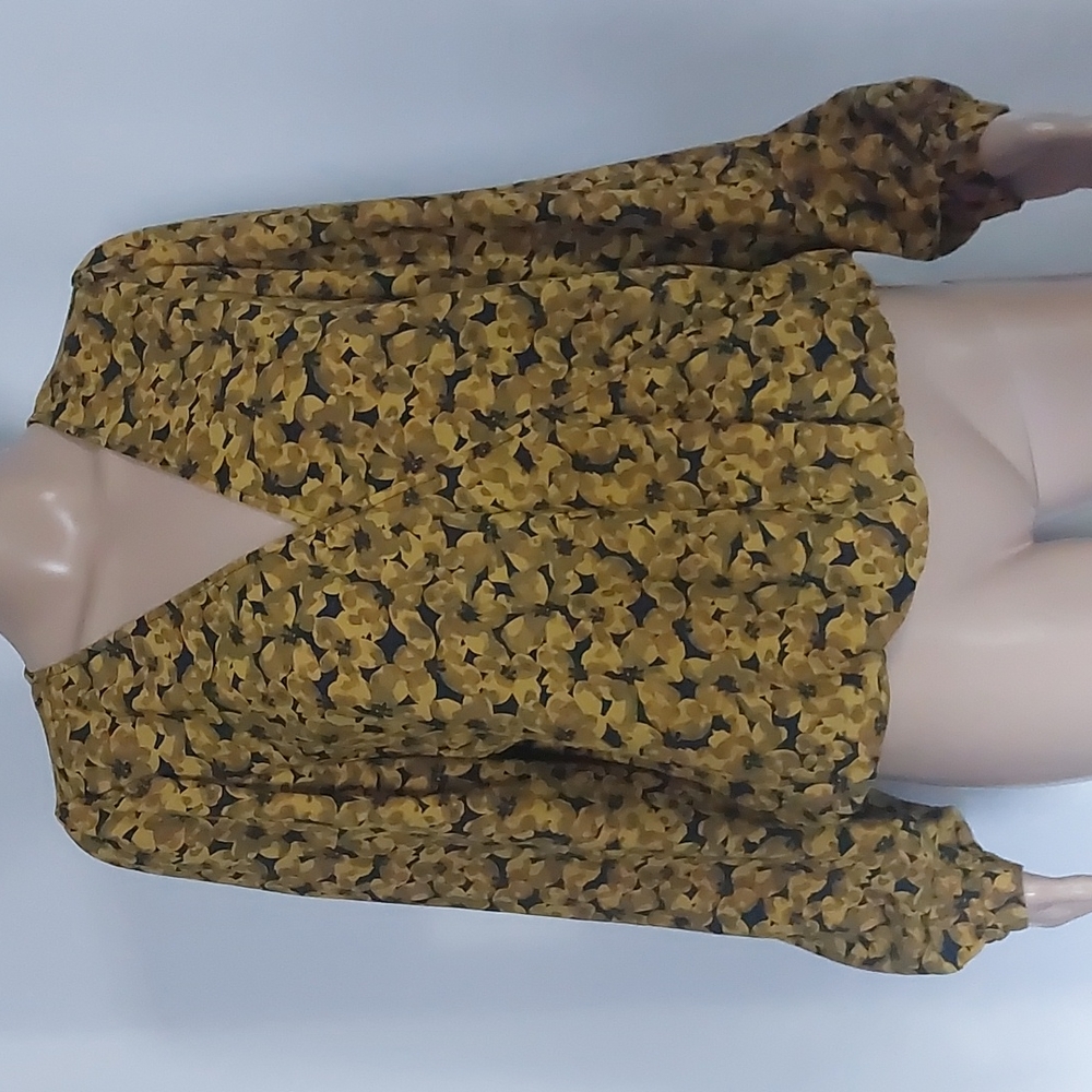 a new Day women's blouse‎ top floral yellow long sleeve size S